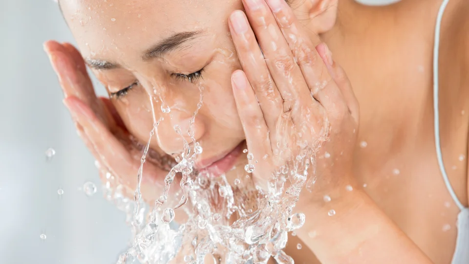 cleansers-and-face-washes