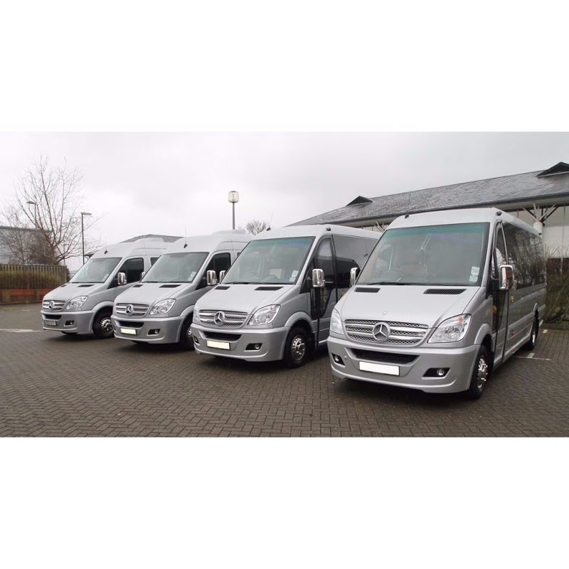 Why Minibus Hire in Manchester is a Cut Above the Rest