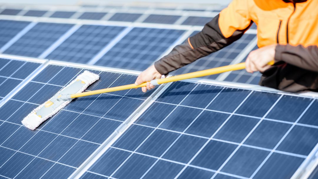 Solar Panels Cleaning Maximizing Energy Efficiency