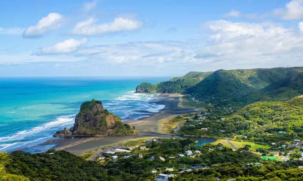 Embark on a Memorable Journey: Australia, New Zealand, Fiji Tour