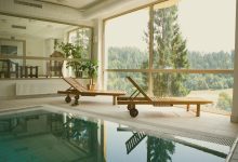 Top Tips for Selecting Commercial Poolside Furniture for Your Business